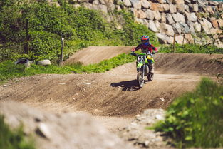 九游app下载中心-全国青少年野外拓展大赛顺利举办，青少年的野外拓展训练营属于